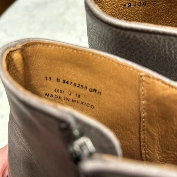 FRYE Carson Piping Bootie Graphite size 11 Excellent condition - Picture 4 of 8